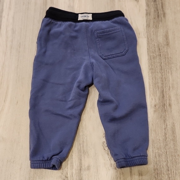 Carter's Sweatpants with Elastic Cuffs and Tapered Fit - Picture 3 of 4
